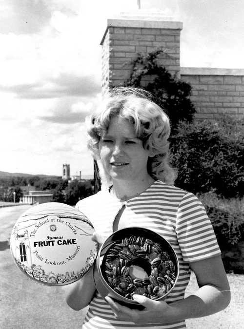 Historic Fruitcake Picture 